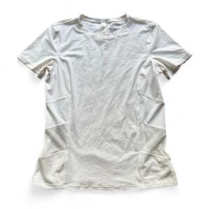 White Lululemon Tee